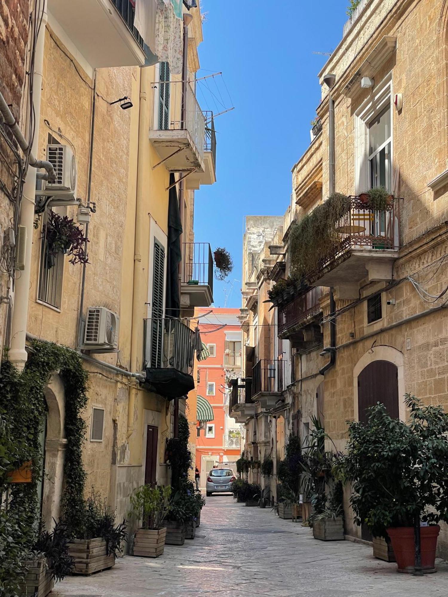 Palazzo Verrone Bari Buitenkant foto
