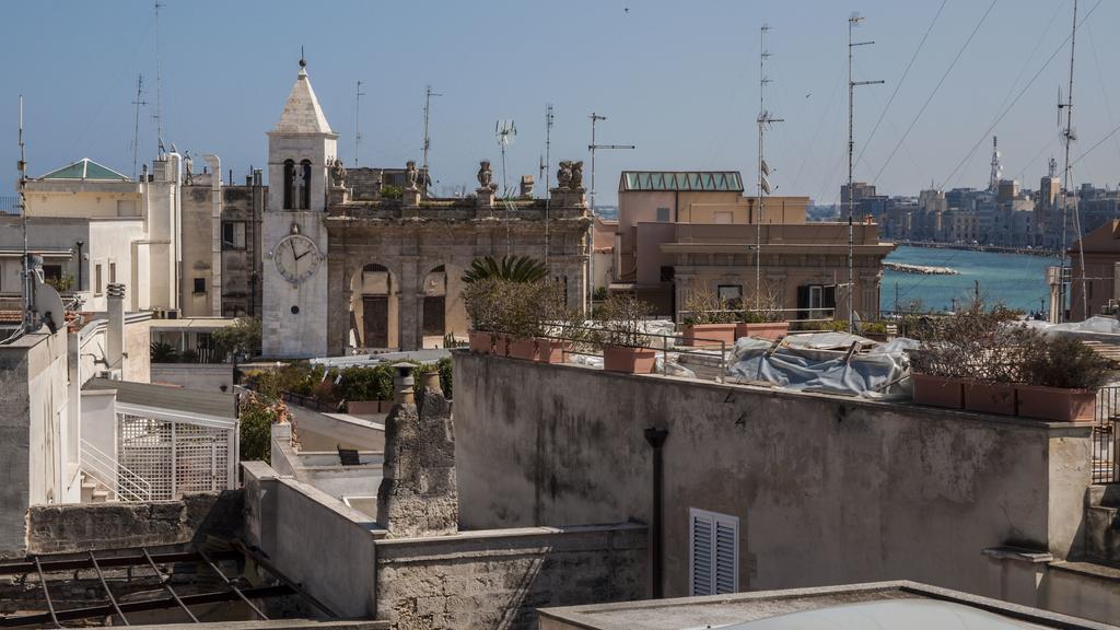 Palazzo Verrone Bari Buitenkant foto